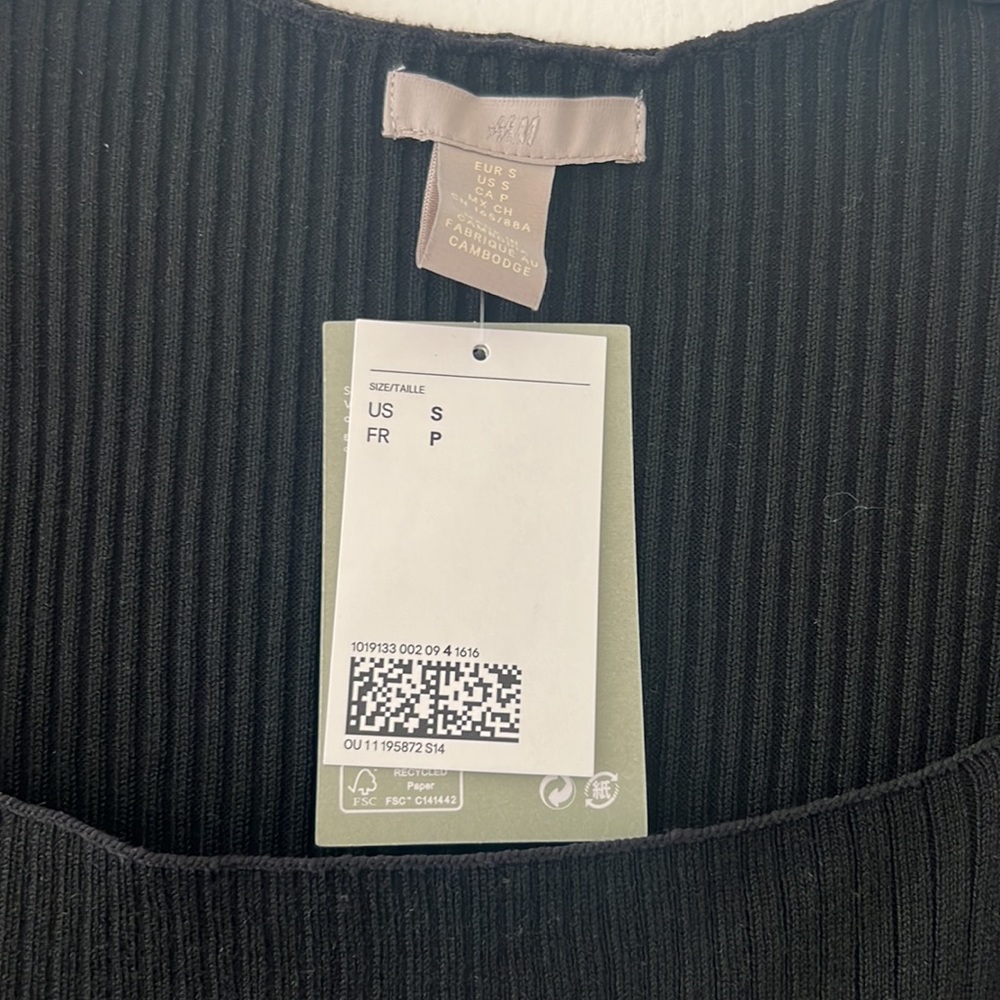 NWT Knit Top - Picture 2 of 2